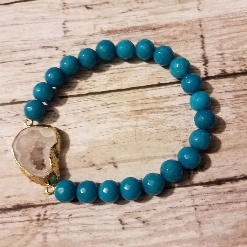 Agate Stretch Bracelet quartz charm